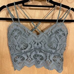 #65- Green lace bralette/crop